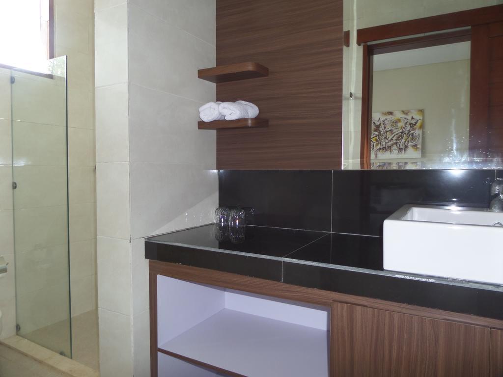 Royal Majesty Villas Kuta Lombok Eksteriør billede