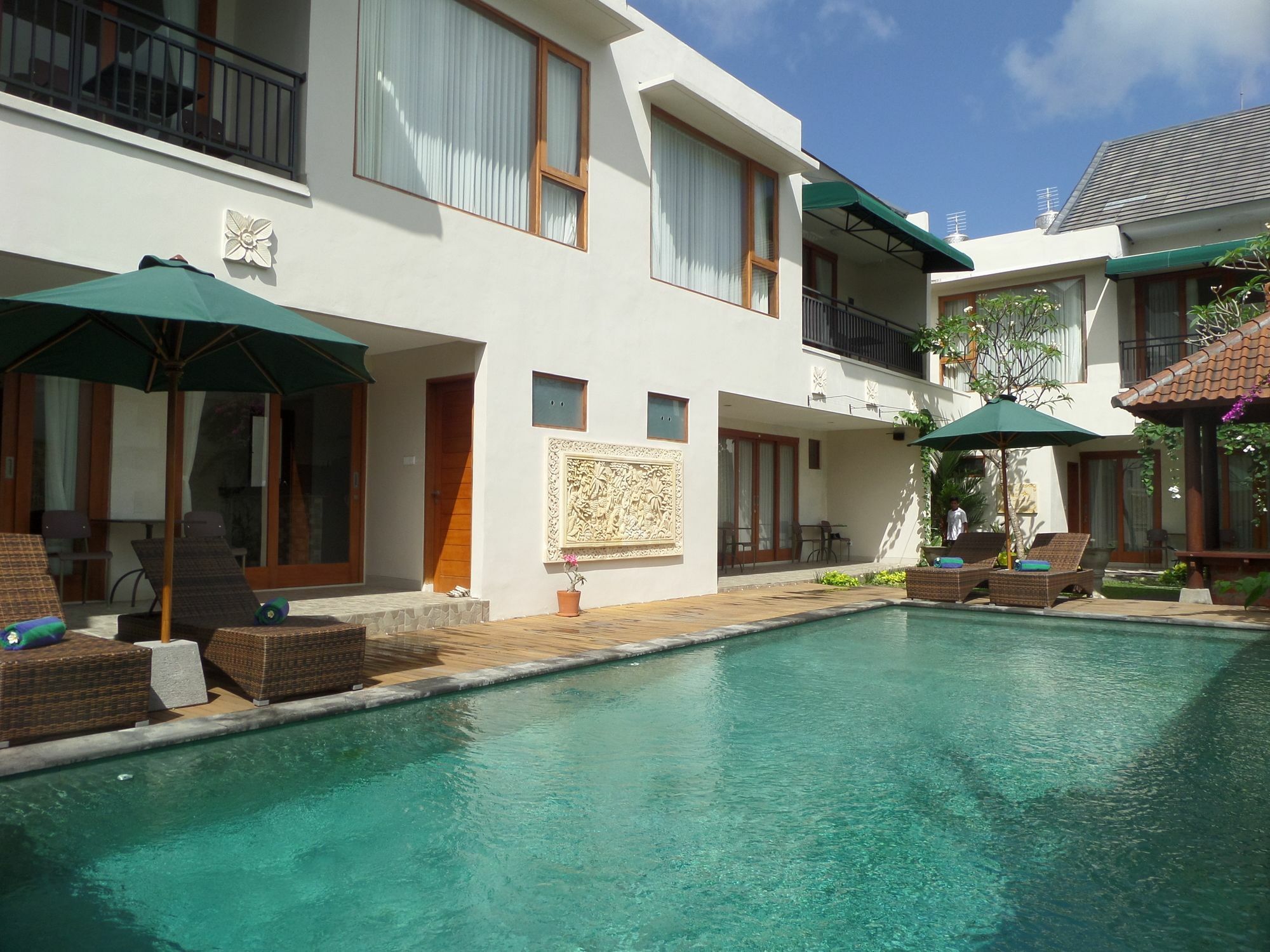 Royal Majesty Villas Kuta Lombok Eksteriør billede