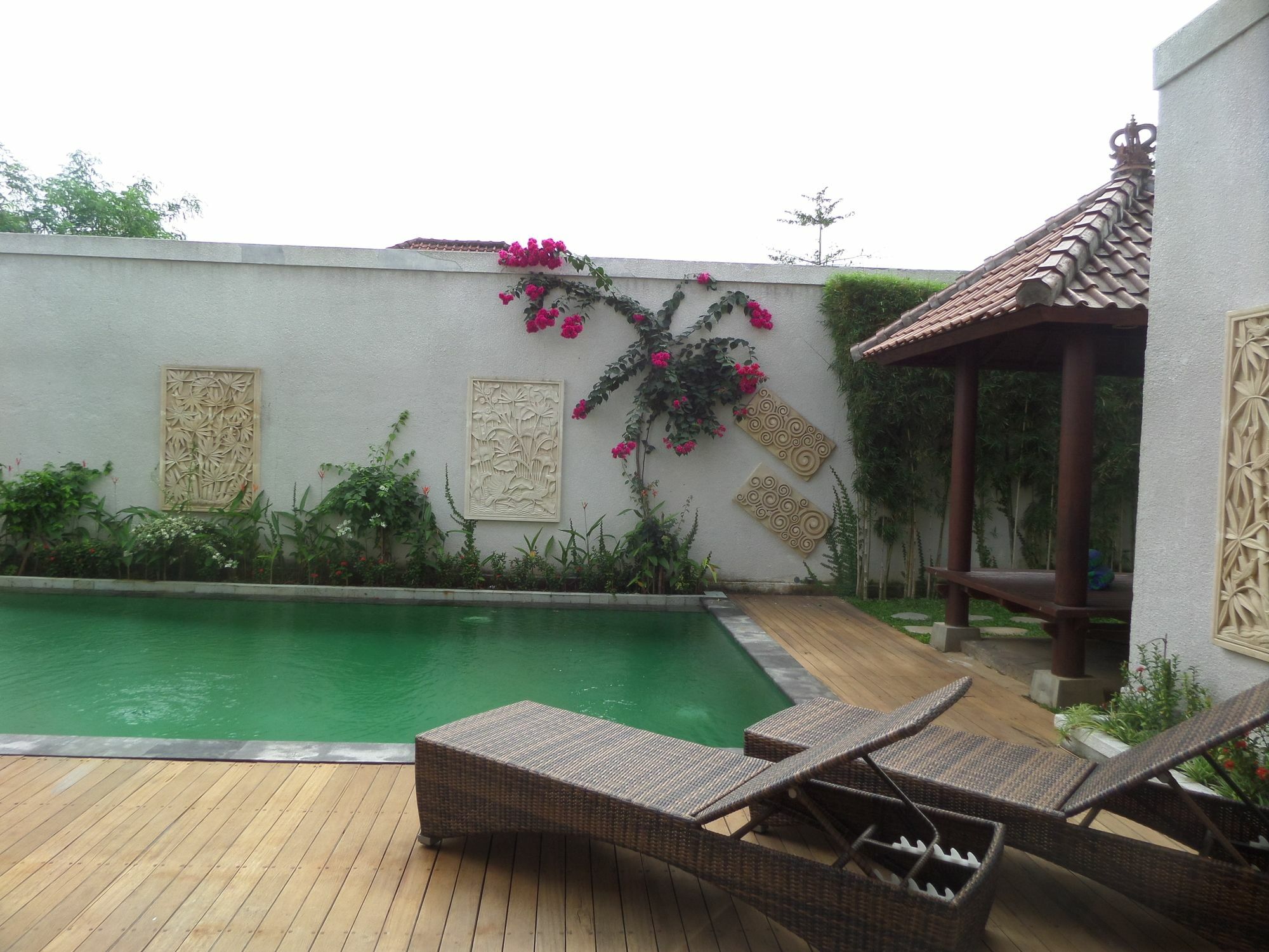 Royal Majesty Villas Kuta Lombok Eksteriør billede